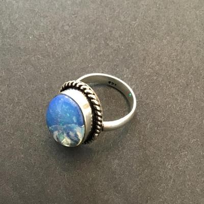 Very nice 925 silver ring with fashion stone