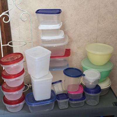 Assorted storage containers
