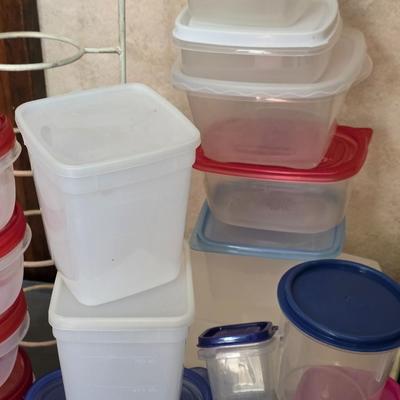 Assorted storage containers
