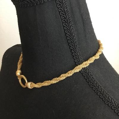 Vintage gold tone fine twisted chain necklace