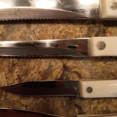 5 PC CUTCO CUTLERY SET WITH HOLDER