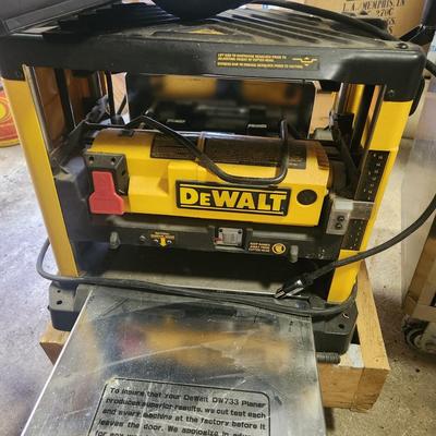 Dewalt DW733 Portable Planer