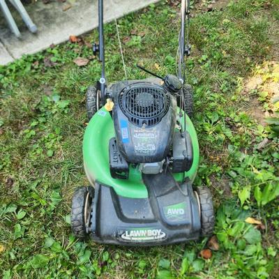 Lawn Boy Lawn Mower AWD 6.5 HP untested has Compresion
