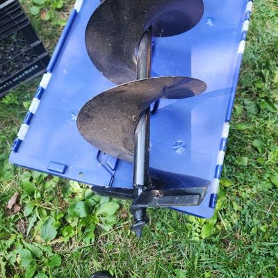 Predator Gas Auger Powerhead 56257 w 2 Augers No Fuel in tank to test