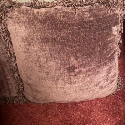Textile - 6 Throw Pillows