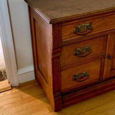 Sale Photo Thumbnail #397