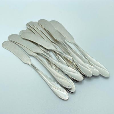 LOT 71: Gorham "Lily of the Valley" Sterling Flatware Set - Tw 1913.66g
