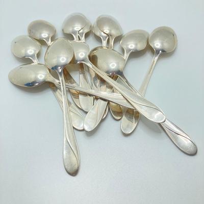 LOT 71: Gorham "Lily of the Valley" Sterling Flatware Set - Tw 1913.66g