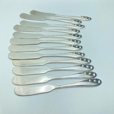 LOT 71: Gorham "Lily of the Valley" Sterling Flatware Set - Tw 1913.66g