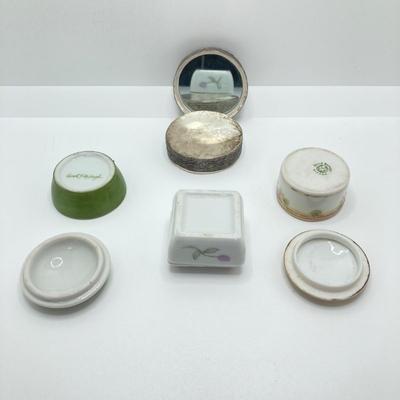 LOT 72: Collection of Vintage Trinket / Pill Boxes - Sudha Style, Hand Painted Nippon and More