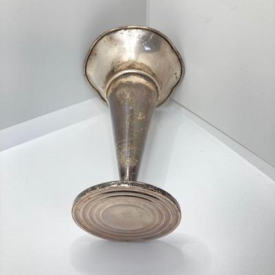 LOT 74: Fisher Weighted Sterling 638 Art Deco Trumpet Vase
