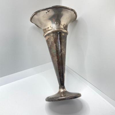 LOT 74: Fisher Weighted Sterling 638 Art Deco Trumpet Vase