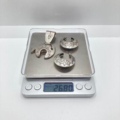 LOT 76: J Y Delgarito Sterling Navajo Lightening Bear Pendant and decorative Pierced Earrings