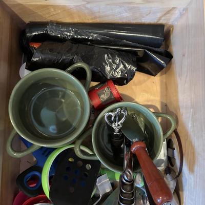LOT 83: Clean Draw Cleanout: Flatware and More
