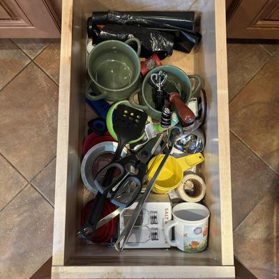 LOT 83: Clean Draw Cleanout: Flatware and More