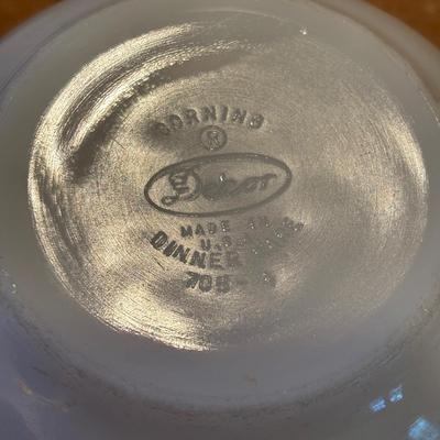 LOT: Corning Ware Collection: Cornflower Blue, Spice of Life, Corelle Vitelle
