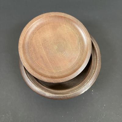 LOT 92: Trinket Box Collection: Lacquer, Wood & Pottery