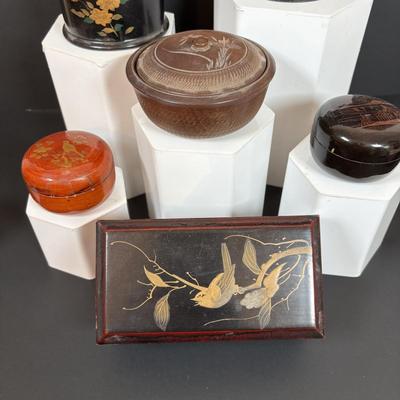 LOT 92: Trinket Box Collection: Lacquer, Wood & Pottery