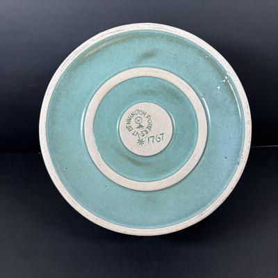 LOT 98: Arabia "Green Thistle" Dessert Plate, Finland, Williamsburg Shields Tavern Coffee Mugs, Bennington Vermont Pottery Bowl...