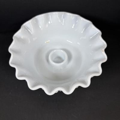 LOT 100: Vintage Milk Glass Collection