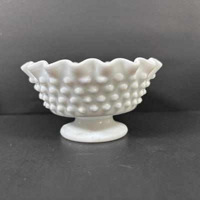 LOT 100: Vintage Milk Glass Collection