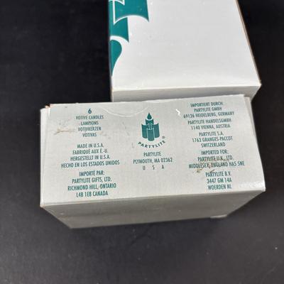 LOT 104: Scentsy, PartyLite and More