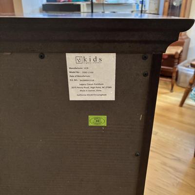 LOT 106: LC Kids Legacy Classic Bureau