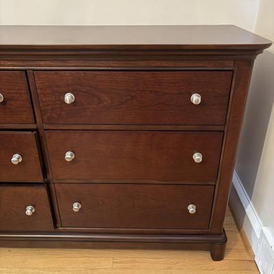 LOT 106: LC Kids Legacy Classic Bureau
