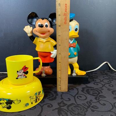 LOT 154: Vintage Mickey Mouse and Donald Duck Bubble Lights and Plastic Bowl and Cup