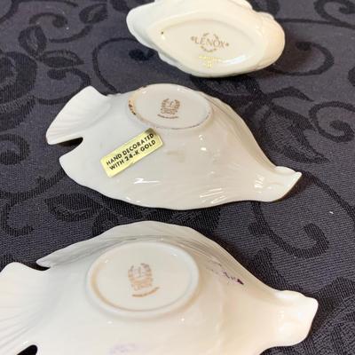 LOT 155: Collection of Lenox China Featuring Aegean Gold Trim Clam Shell Chip and Dip Bowl, Swan, Bird and Other Bowls