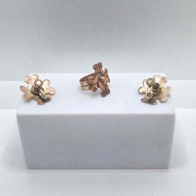 LOT 178: Plato Taxco Earrings with Matching Ring Sz 5