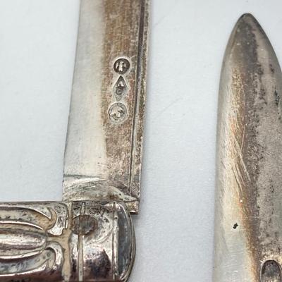 LOT 179: Collection of Vintage Ornate Folding Pen Knives - Marked 750 and Hallmarked Styles Included