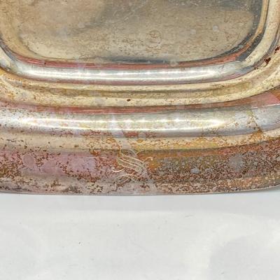 LOT 180: Reed and Barton Sterling Mayflower Sauceboat X550 with Tray - TW 319.95g