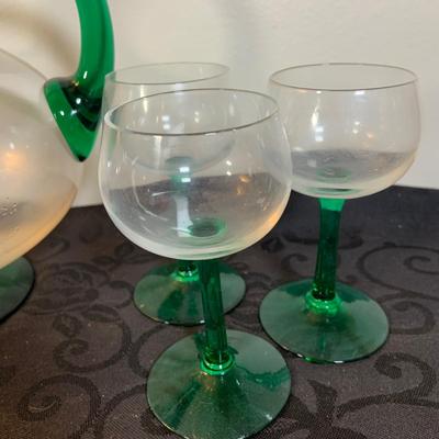 LOT 192: Vintage Bar Collection Including Cordial Glasses, Park Sherman Style Liquor Dispenser, Art Glass Carafe and More
