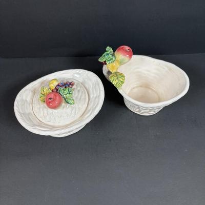 LOT 198: Stangl Two-Tier Pottery Tib-Bit Tray, Stangl Pottery Amber Glo Serving Tray w/Handle, Dunoon Stoneware Mugs, Holt Howard Sugar...