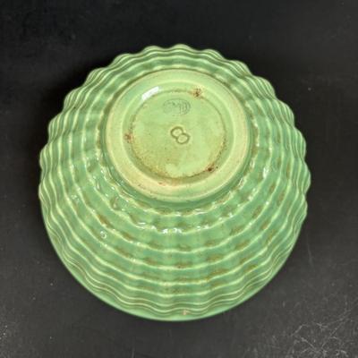LOT 199: Vintage Kitchen: Springerle Rolling Pin, Citrus Reamer/Juicer, PA Dutch Cookie Cutters, Pottery Mixing Bowl & More