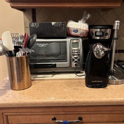 LOT 202: Kitchen Appliances: Hamilton Beach Electric Can Opener & Toaster Oven Model 31128, Mr. Coffee w/Filters and More