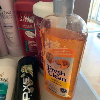 Shampoo / Toiletries Lot