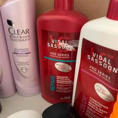 Shampoo / Toiletries Lot