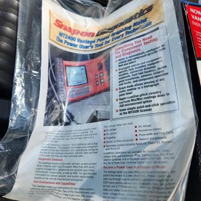 Snap on MT 2400 Vantage Power Graphing Meter & Diagnostic Database