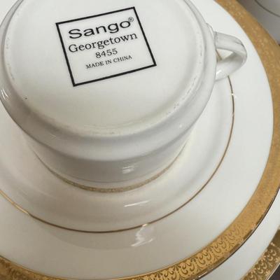 Sale Photo Thumbnail #193: In good condition with 1 piece chipped on underside.
8 dinner plates, 8 luncheon plates, 8 soup bows (1chipped on underside), 8 saucers, 8 cups, 1 coffee pot, 1 serving platter, 1 serving bowl, 1 sugar bowl (no creamer), 1 set of salt & pepper shakers.