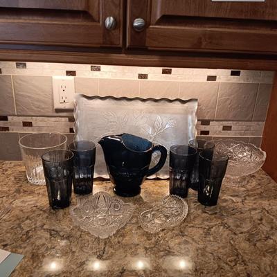 BLUE GLASS PITCHER AND 5 GLASSES, SERVING DISHES AND MORE