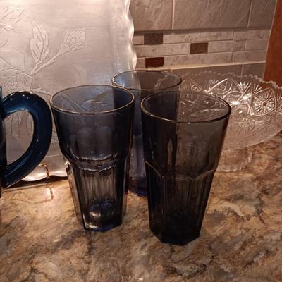 BLUE GLASS PITCHER AND 5 GLASSES, SERVING DISHES AND MORE