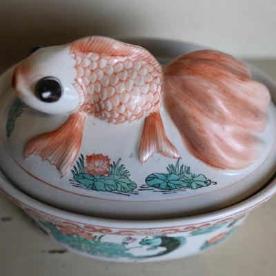 Vintage Koi Fish Casserole Oval Baking Dish with Lid