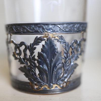 Small Glass Decanter with 9 Glasses