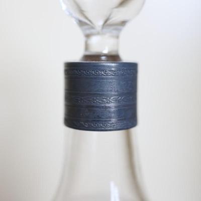 Small Glass Decanter with 9 Glasses