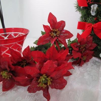 Sale Photo Thumbnail #178: Bear wreath 15" across, silk poinsettia bunch, bear canister with lid, red glass bowl, painted glass jar with lid