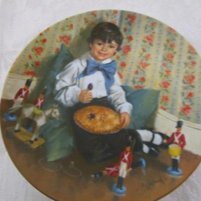 Sale Photo Thumbnail #202: "Little Jack Horner", "Little Miss Muffet", 8-1/2" in diameter includes certificates