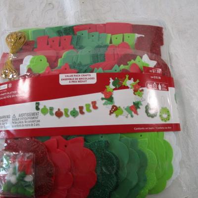 Sale Photo Thumbnail #466: See pictures, Penguin craft is not a full box
