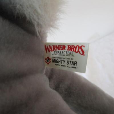 Sale Photo Thumbnail #584: Bugs Bunny is 31" tall, Bear with nightcap takes 2 AA batteries not included, See pictures